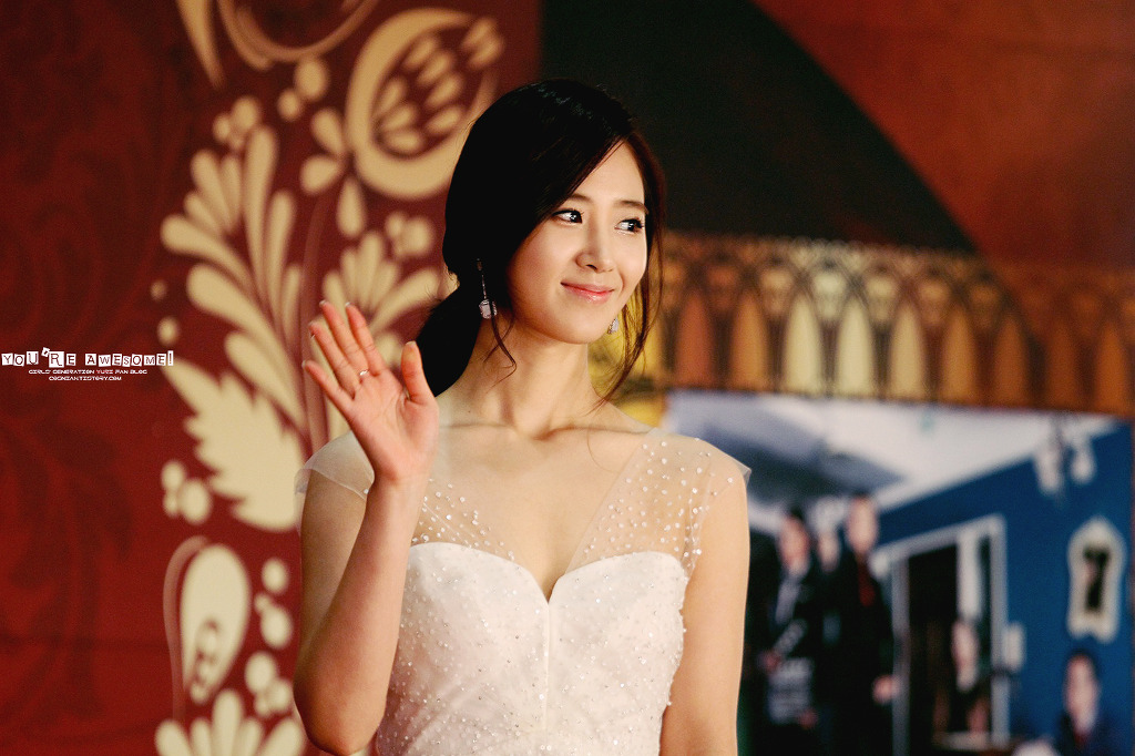 [PIC][31-12-2012]Yuri xuất hiện tại "SBS Drama Awards 2012" vào tối nay - Page 2 16640C3350E2531C2744E0