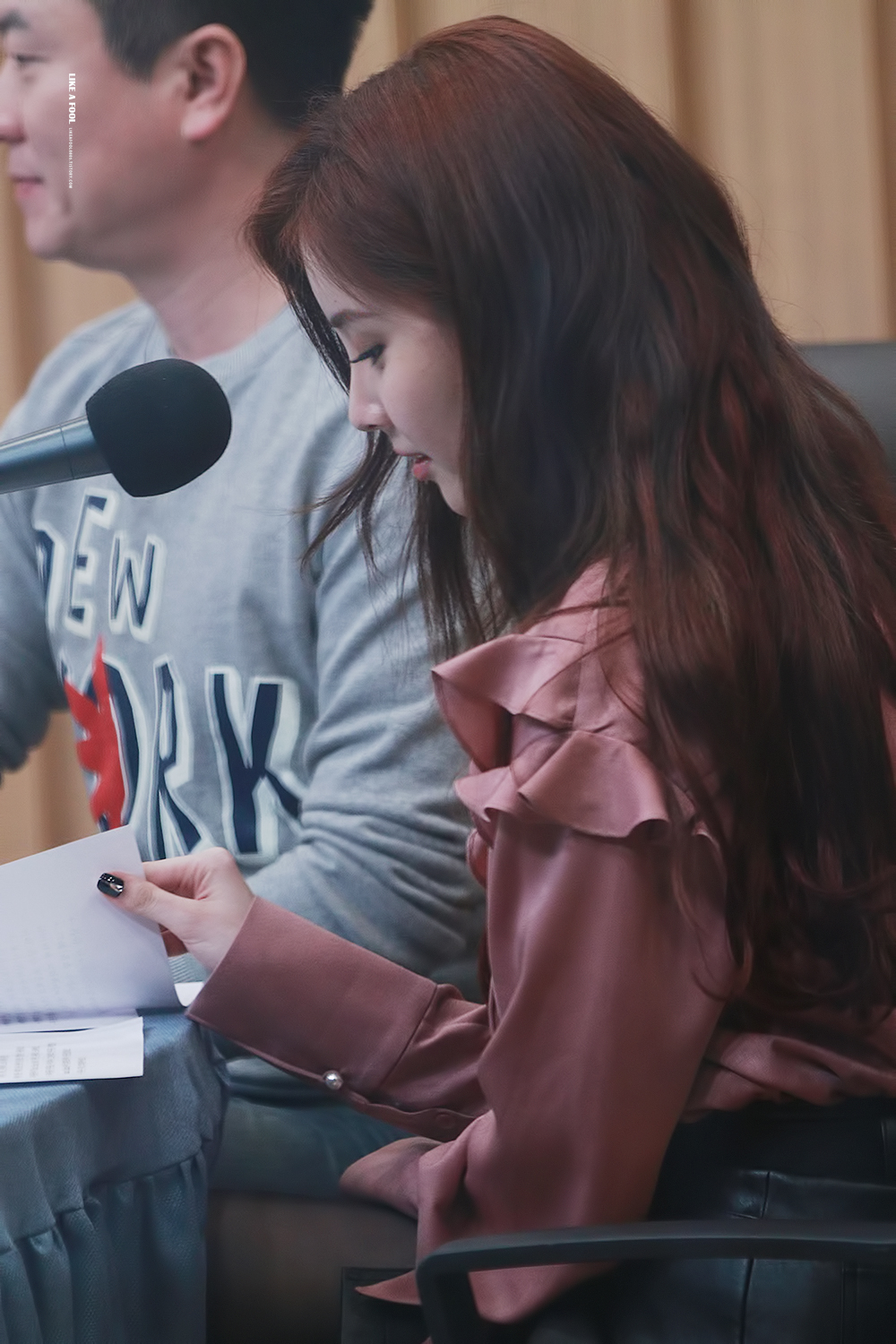 [PIC][26-01-2017]SeoHyun tham dự "SBS Radio Cultwo Show" vào chiều nay - Page 2 2407784F5889D9D1030781