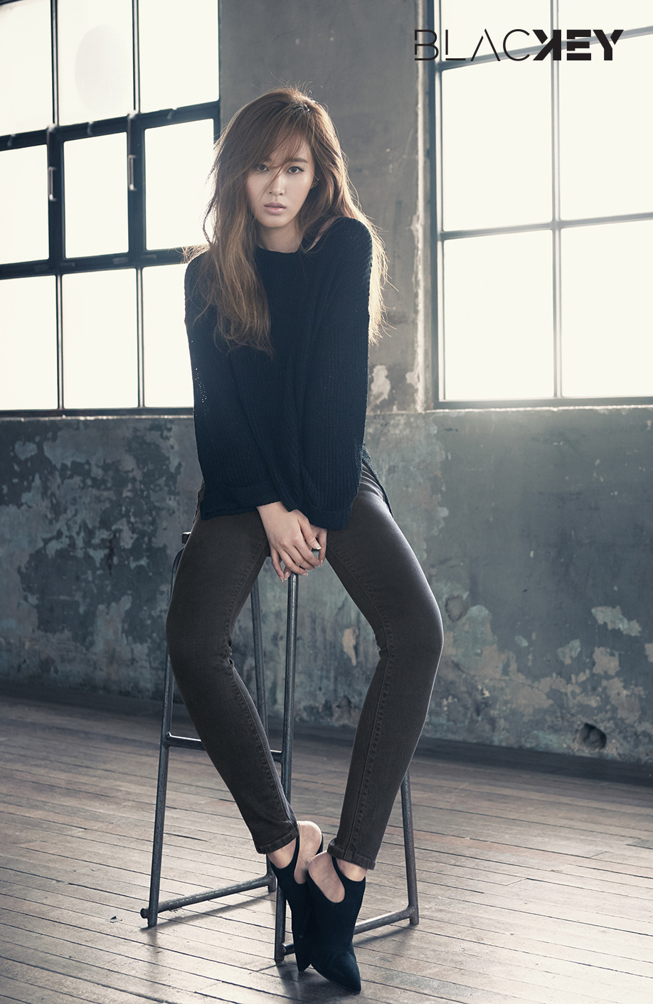 [OTHER][25-08-2016]Yuri trở thành người mẫu mới cho Dòng Jeans - "블라키/BLACKEY" 251FDE435850E6E5044601