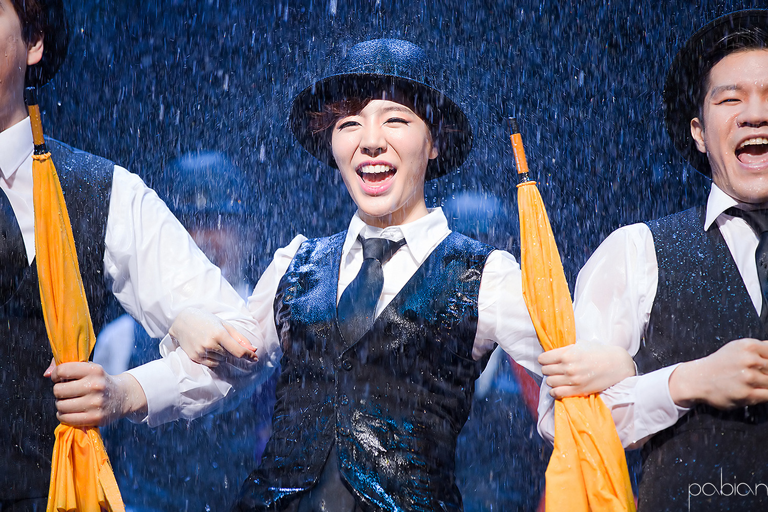 [OTHER][29-04-2014]Sunny sẽ tham gia vở nhạc kịch "SINGIN' IN THE RAIN" - Page 2 25698147539E7151038D29
