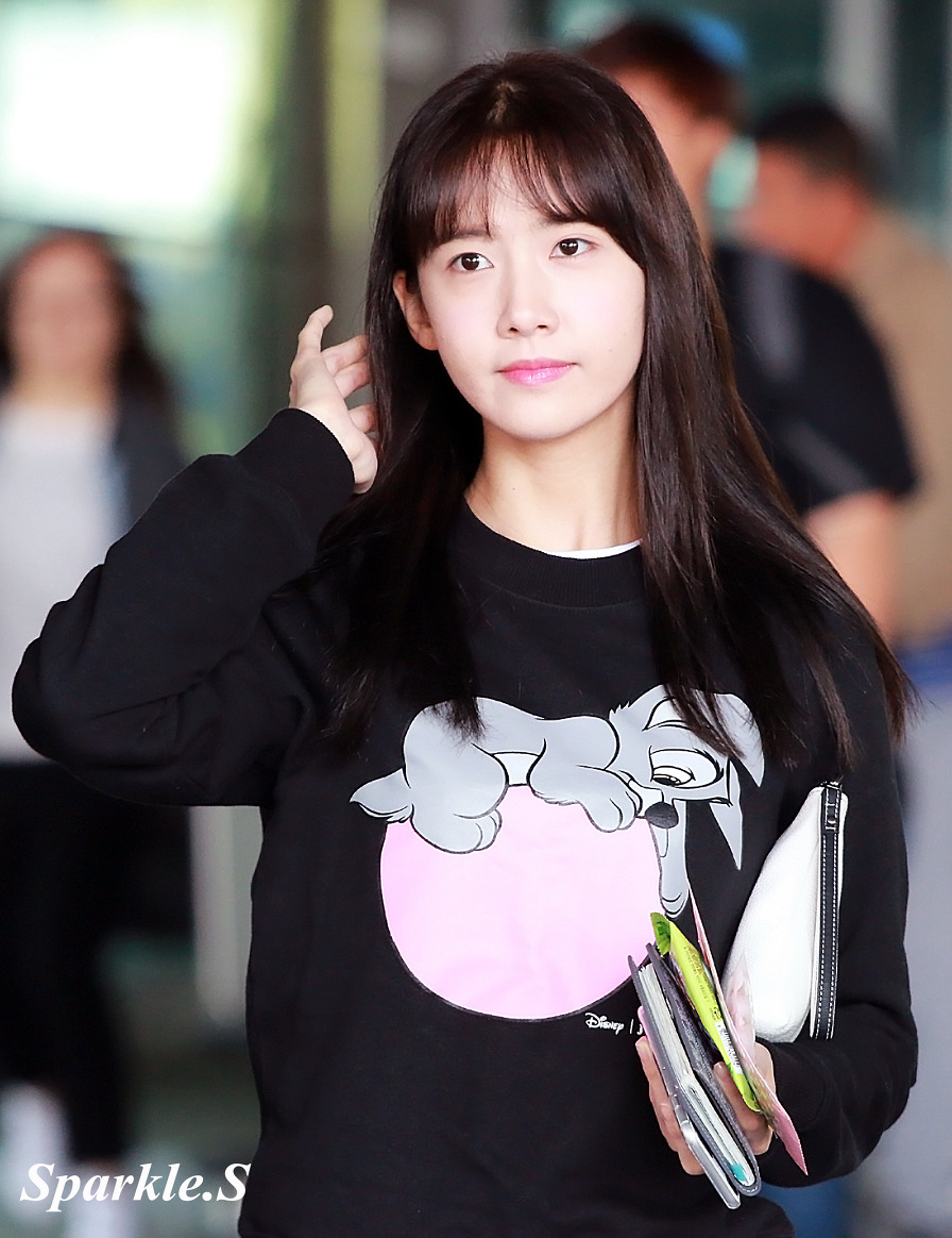 [PIC][11-04-2015]YoonA trở về Hàn Quốc vào trưa nay 26593538552968D22D95CE