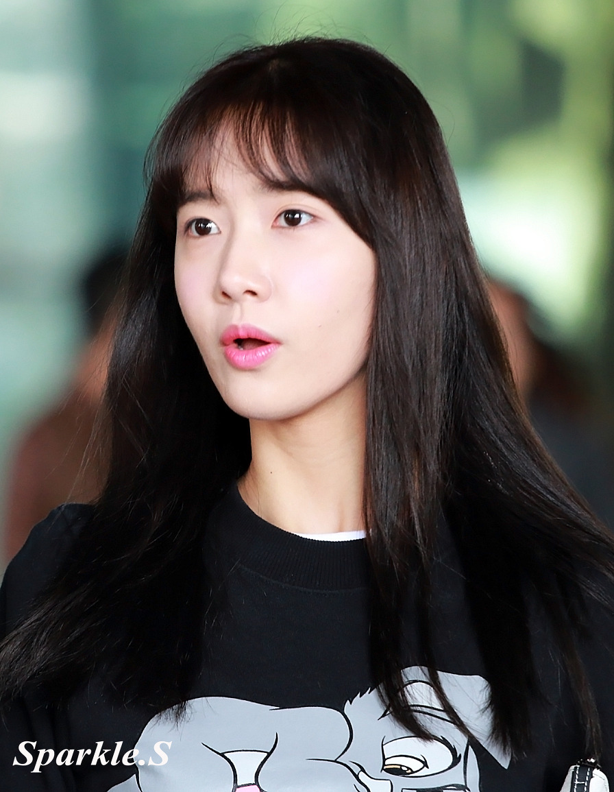 [PIC][11-04-2015]YoonA trở về Hàn Quốc vào trưa nay 265B7438552968D52CE412