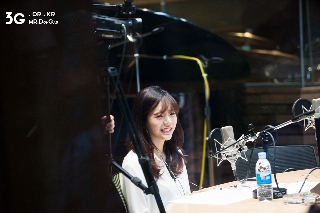 [OTHER][06-02-2015]Hình ảnh mới nhất từ DJ Sunny tại Radio MBC FM4U - "FM Date" - Page 11 2775D444554CADDB120669