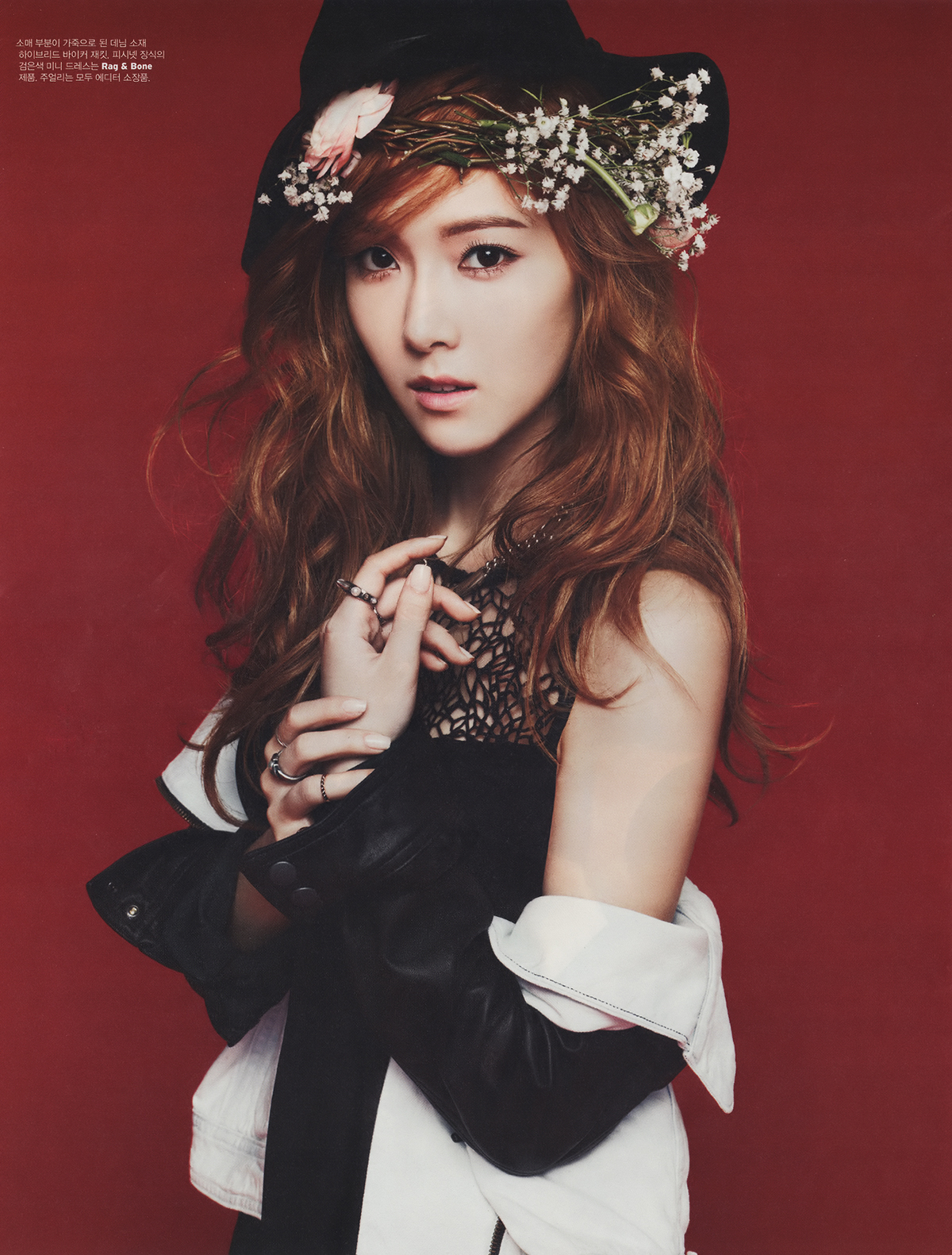 [PIC][20-03-2013]Jessica xuất hiện trên ấn phẩm tháng 4 của tạp chí "W Korea" 020BC03C5149C2D8158379