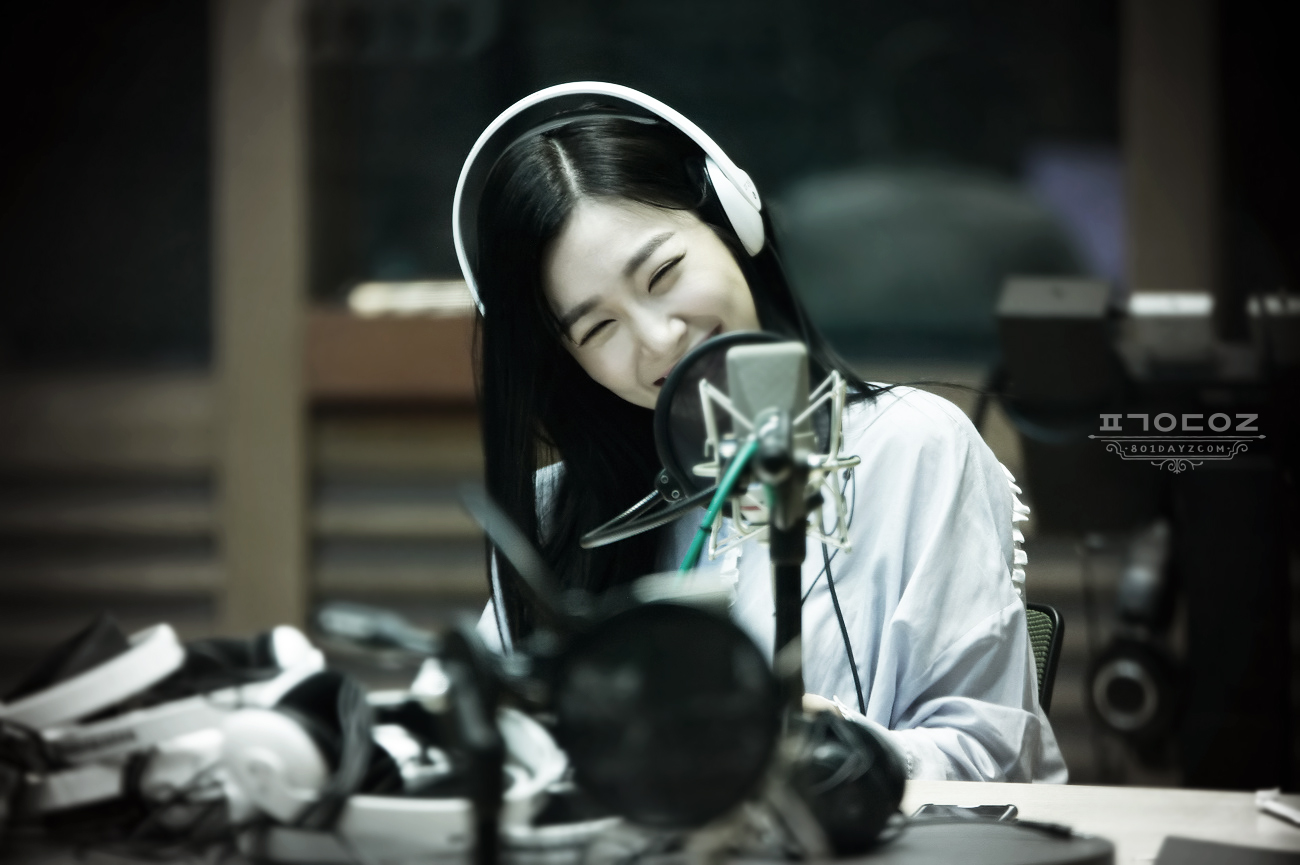 [OTHER][06-02-2015]Hình ảnh mới nhất từ DJ Sunny tại Radio MBC FM4U - "FM Date" - Page 17 2125AF3F5586B4DB080A74