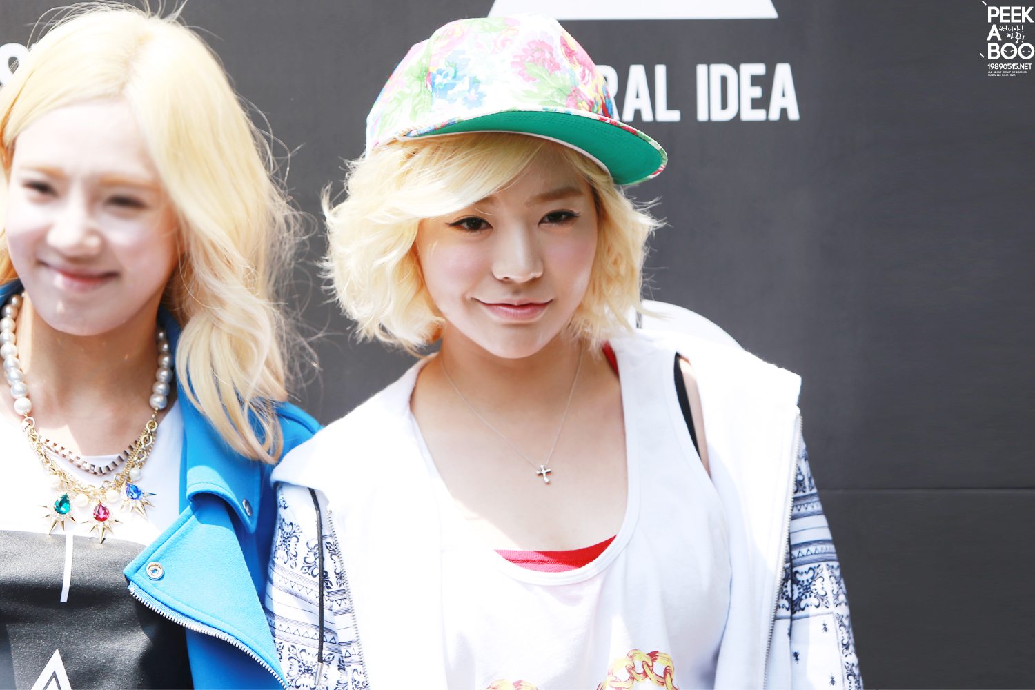 [PIC][08-05-2013]Sunny và HyoYeon xuất hiện tại buổi khai trương của cửa hàng thời trang "MSFTSrep x General Idea" vào trưa nay 276E1240519224B13F7218